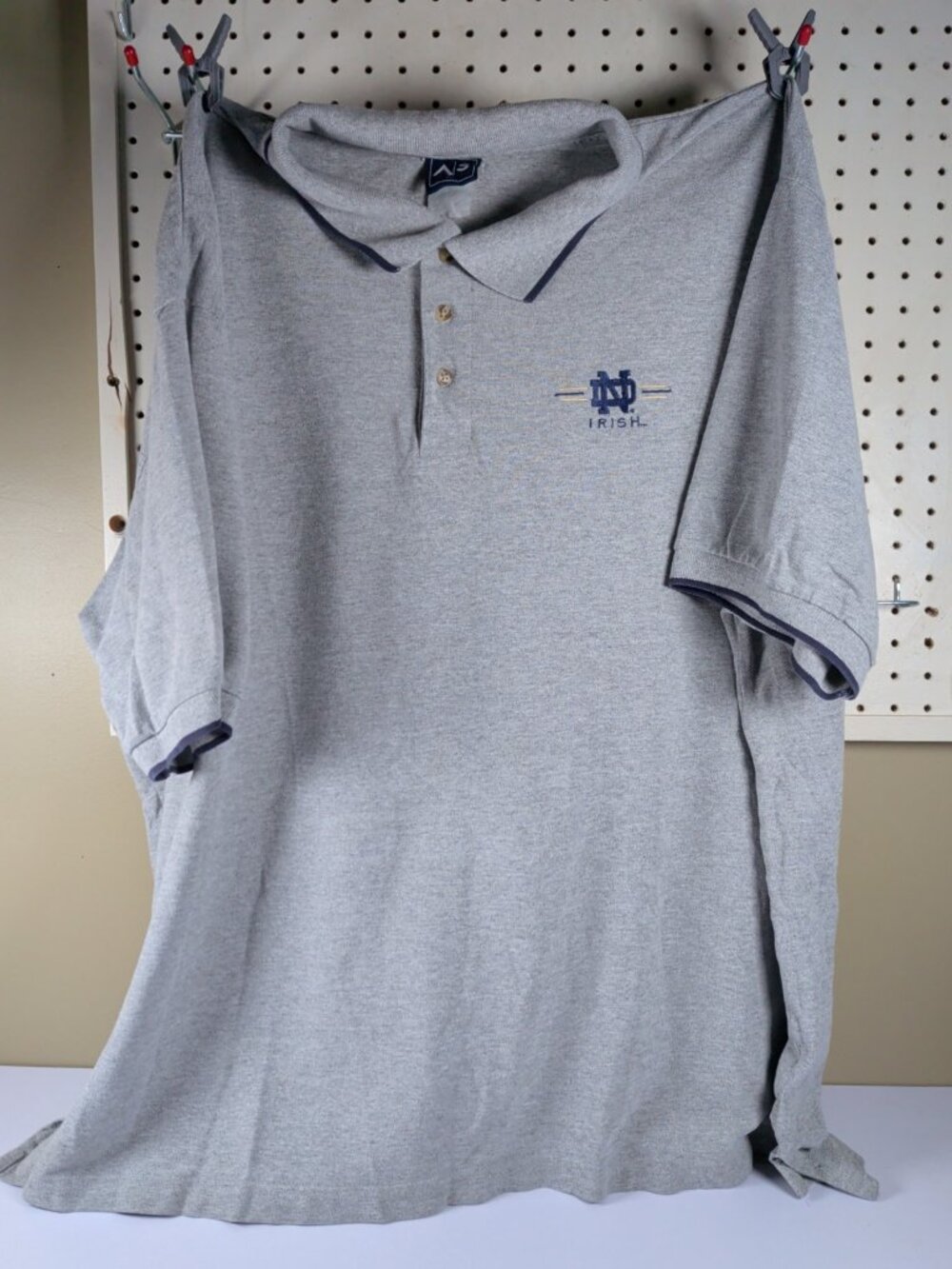 Notre Dame AS Sports Fighting Irish Mens XXL Embroidered Polo Golf Shirt Gray